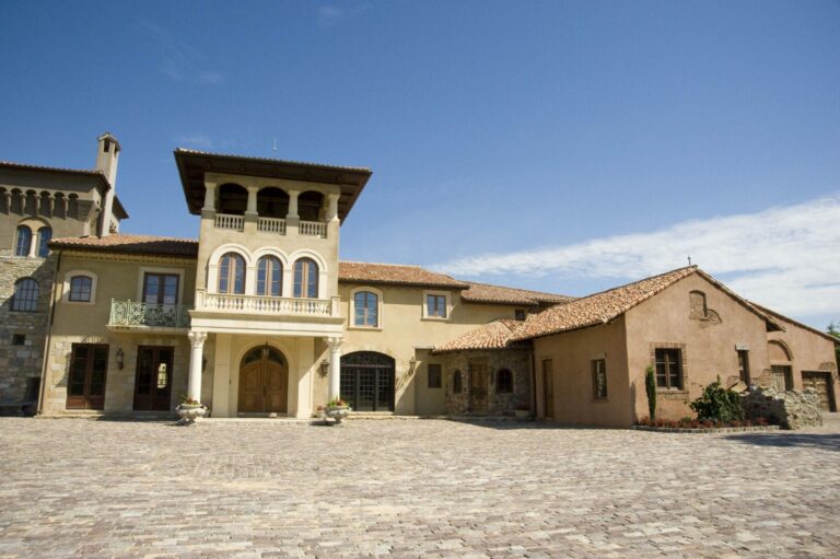 Old English Cobblestone | Tuscany House